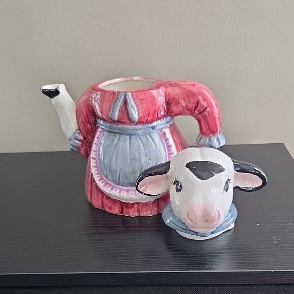 Vintage Cow Ceramic Teapot - Picture 5 of 10
